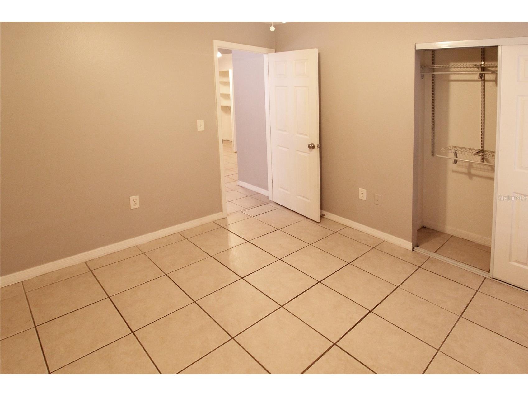 864 Hand Ave Sarasota FL 34232 A4693837 image10
