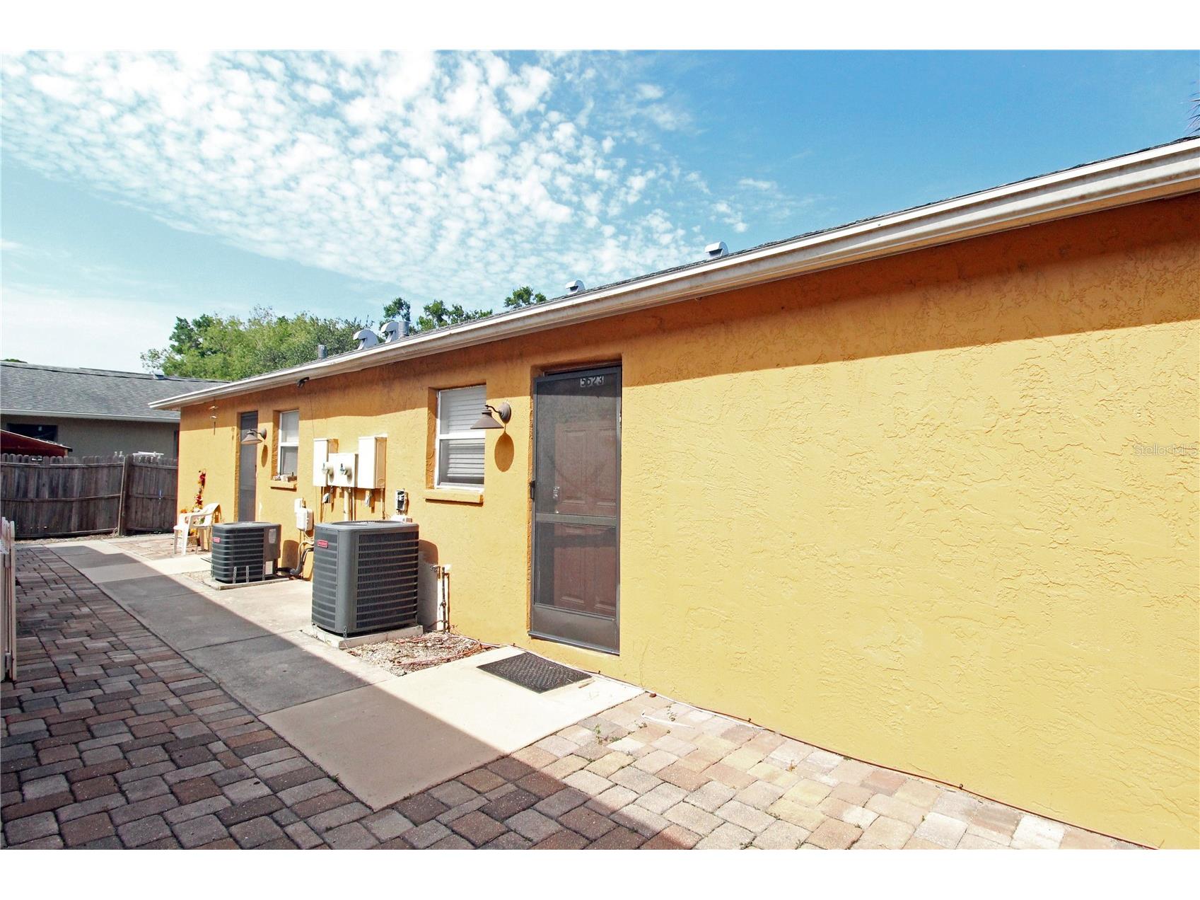 864 Hand Ave Sarasota FL 34232 A4693837 image13