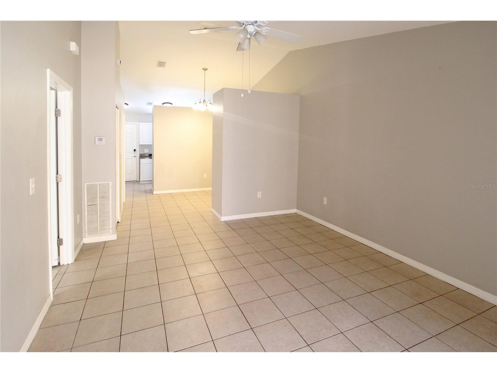 864 Hand Ave Sarasota FL 34232 A4693837 image5