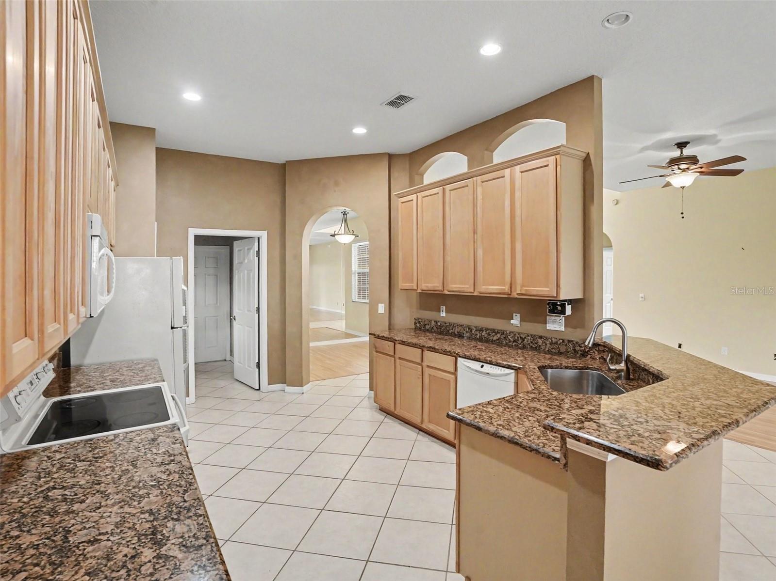 864 Lakeworth Circle Lake Mary FL 32746 - SAWYER LAKE O6407773 image12