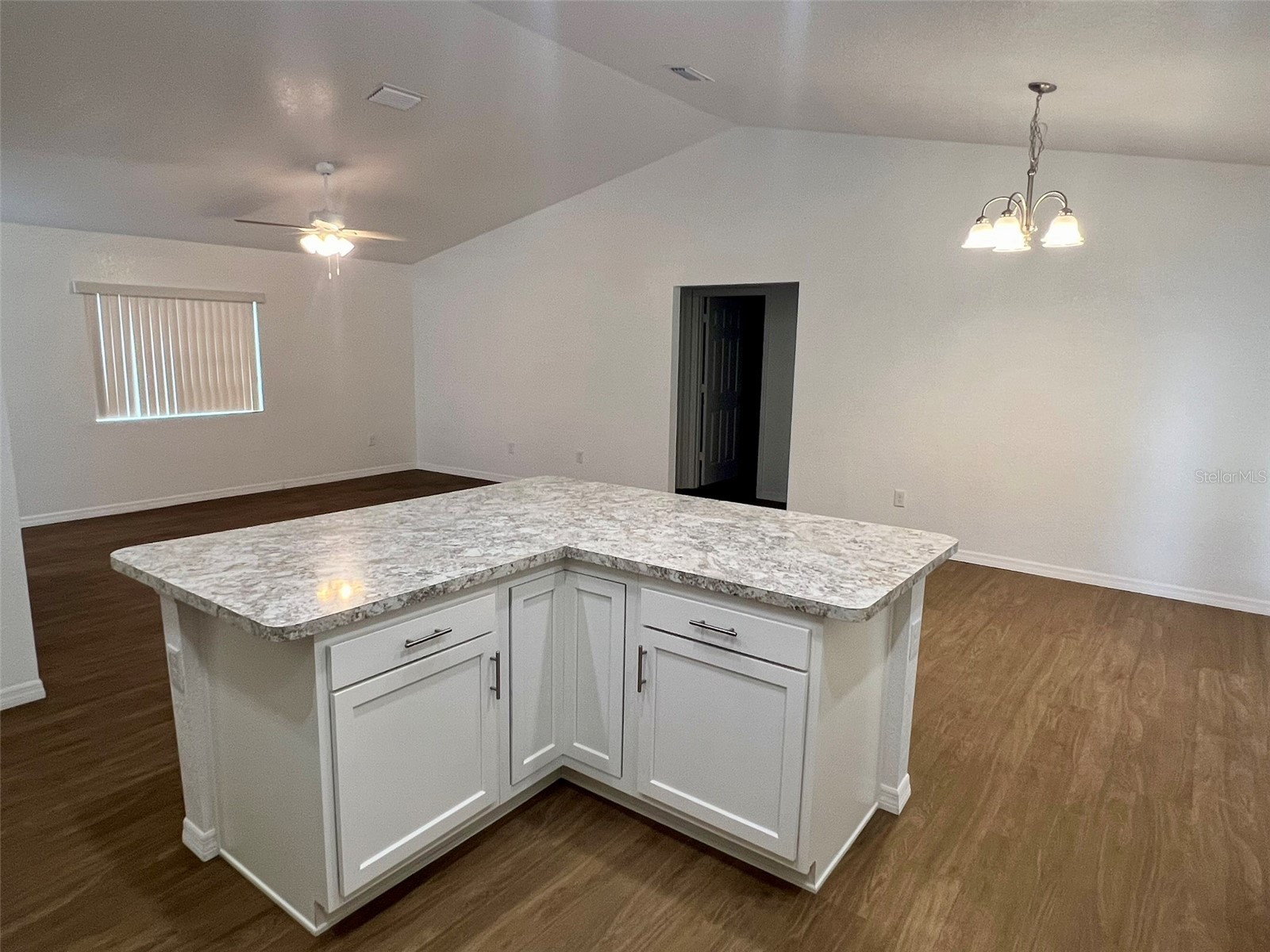 8640 SE 157 Place Summerfield FL 34491 OM724457 image5