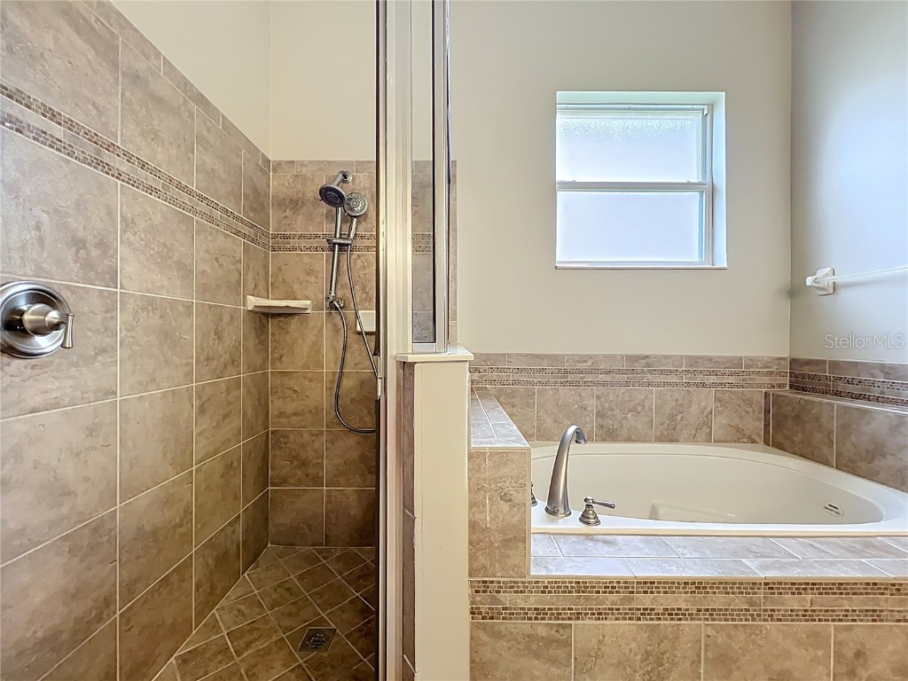 8640 Warwick Shore Crossing Orlando FL 32829 O6334336 image46