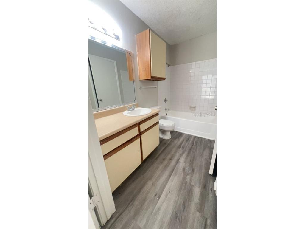 8641 Fancy Finch Drive #102 Tampa FL 33614 TB8402675 image19