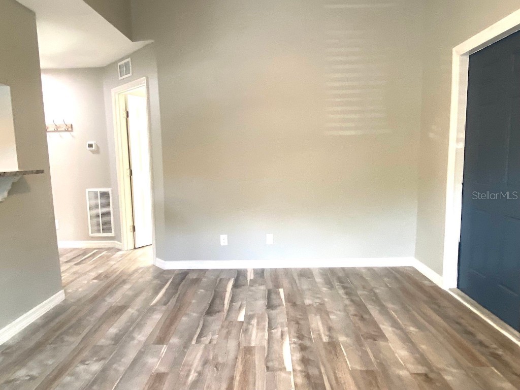 8642 Mallard Reserve Drive #201 Tampa FL 33614 TB8445002 image15