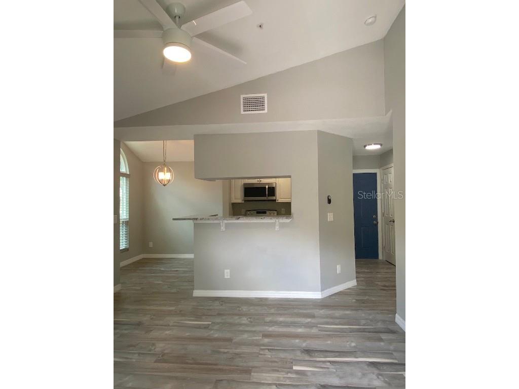 8642 Mallard Reserve Drive #201 Tampa FL 33614 TB8445002 image16