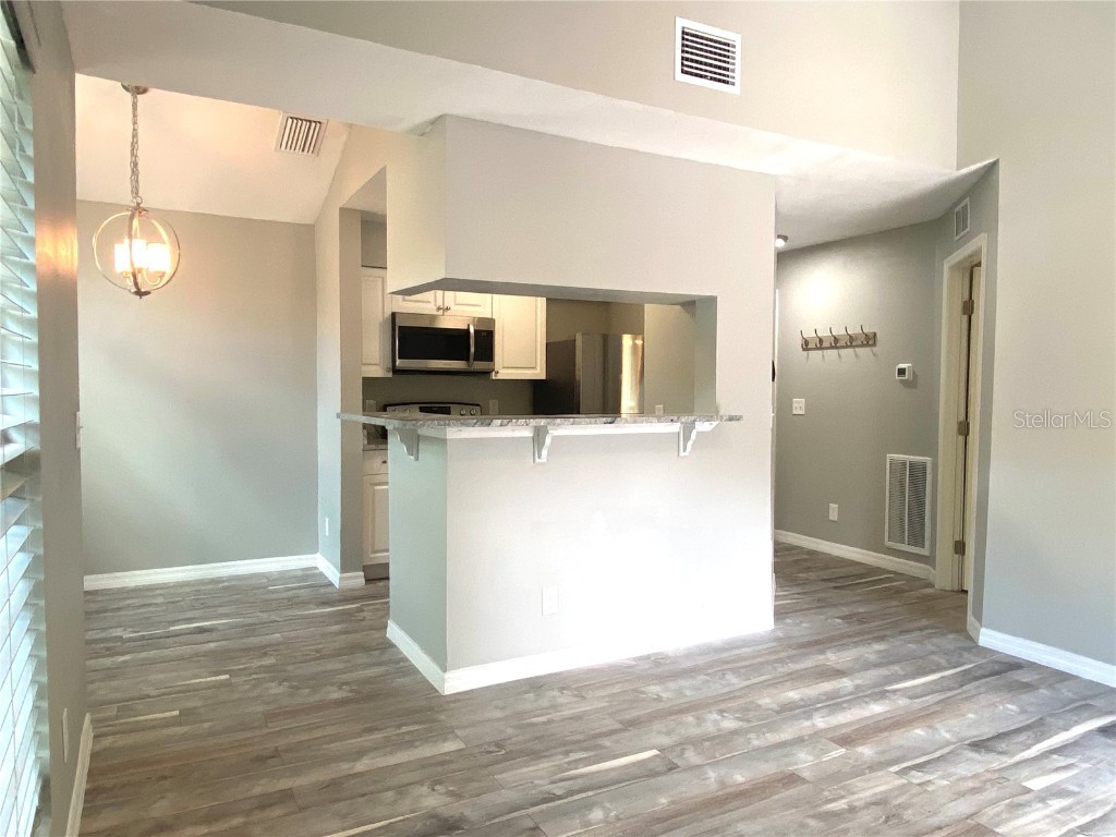 8642 Mallard Reserve Drive #201 Tampa FL 33614 TB8445002 image7