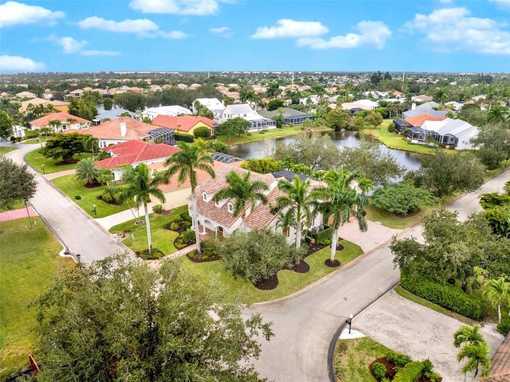 8642 S Lake Circle Fort Myers FL 33908 C7518154 image46