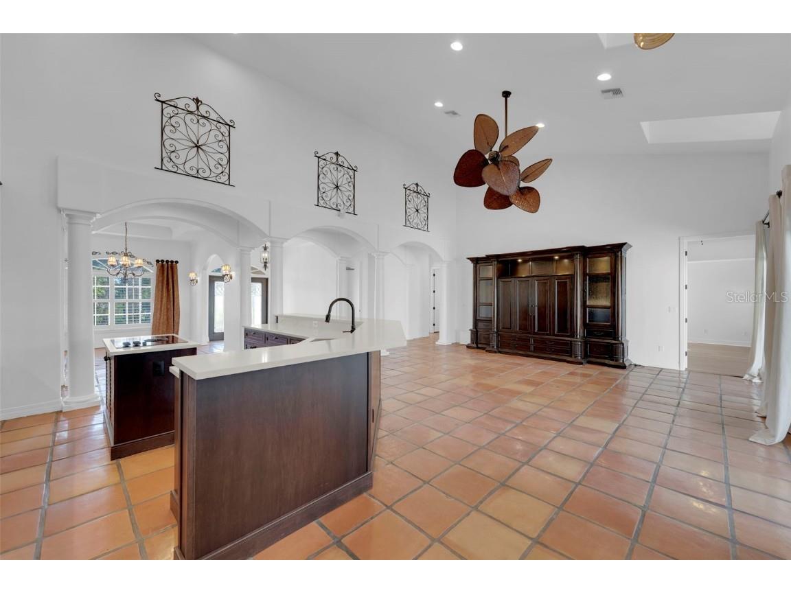 8642 S Lake Circle Fort Myers FL 33908 C7518154 image5