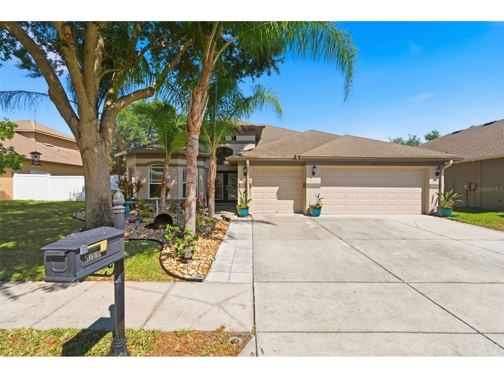 8642 Tenbridge Way New Port Richey FL 34654 - WEST MOON LAKE W7885830 image1