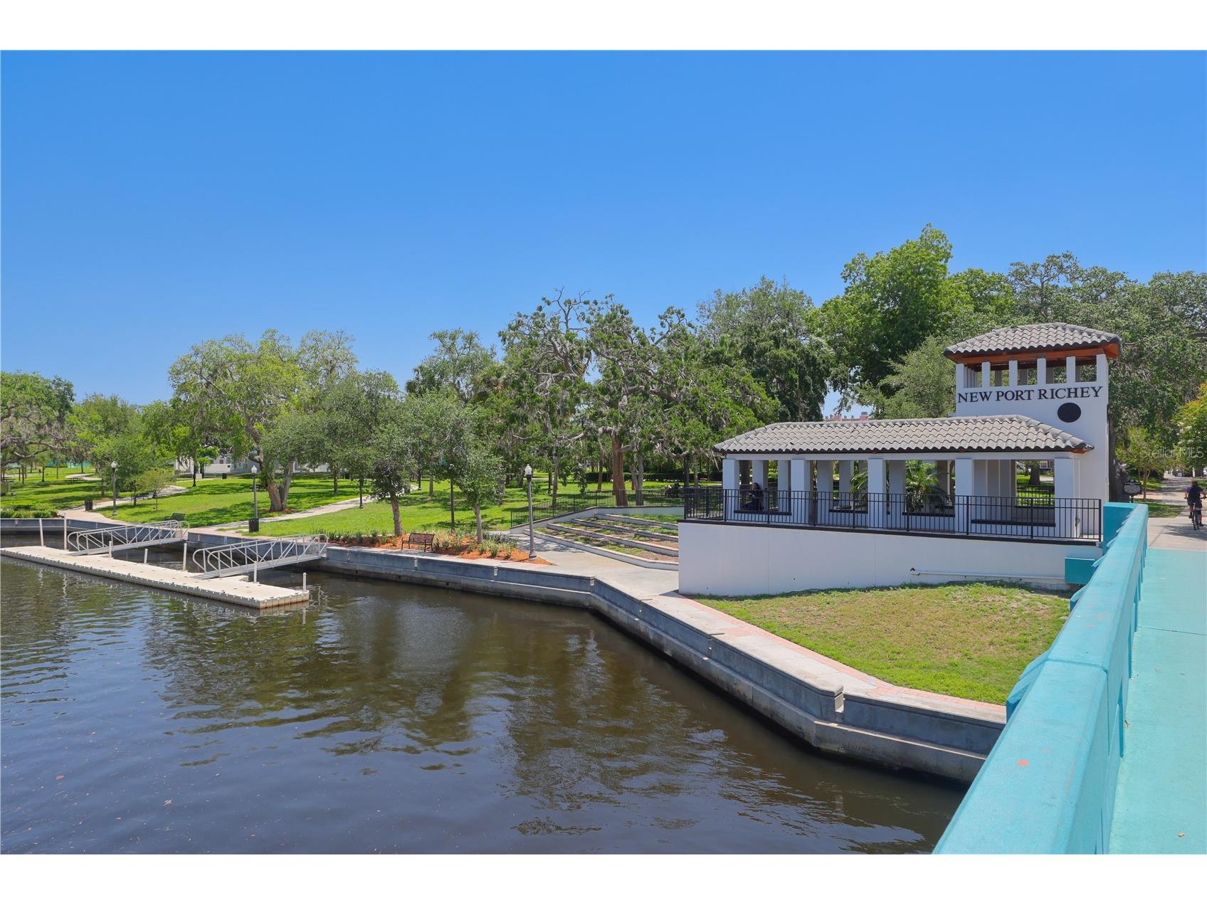8642 Tenbridge Way New Port Richey FL 34654 - WEST MOON LAKE W7885830 image100
