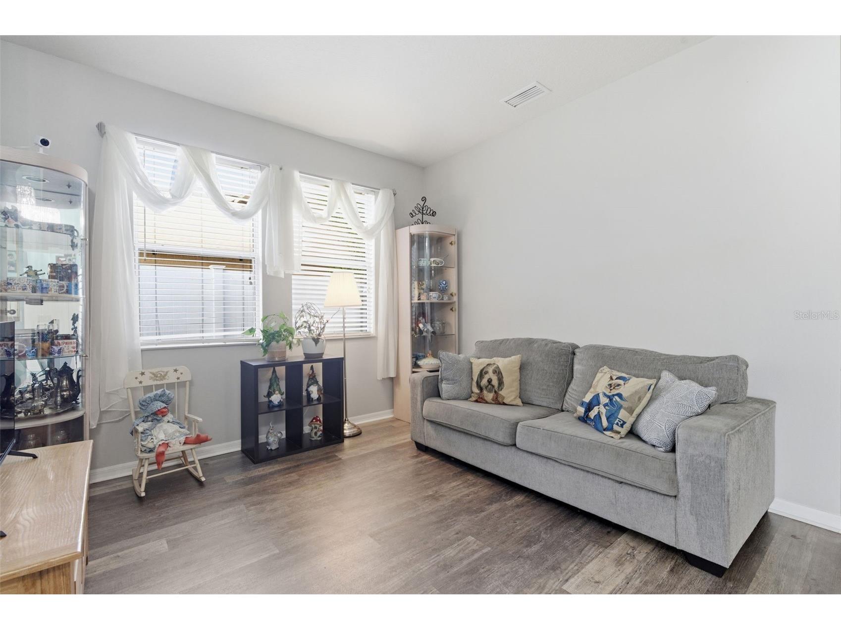 8642 Tenbridge Way New Port Richey FL 34654 - WEST MOON LAKE W7885830 image11