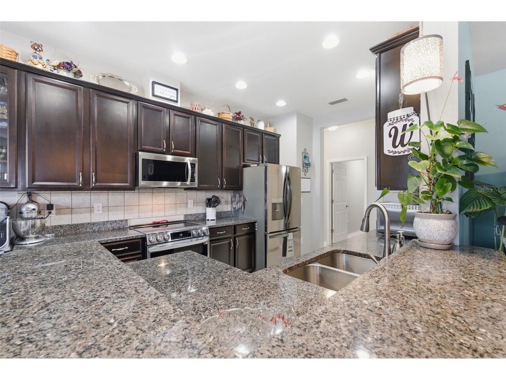 8642 Tenbridge Way New Port Richey FL 34654 - WEST MOON LAKE W7885830 image27