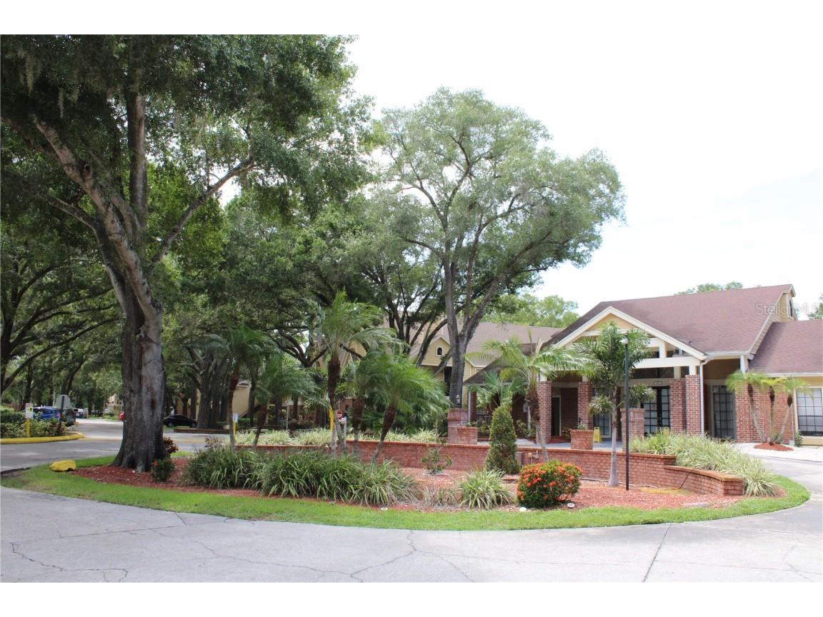 8643 Mallard Reserve Dr #204 Tampa FL 33614 T3542622 image1