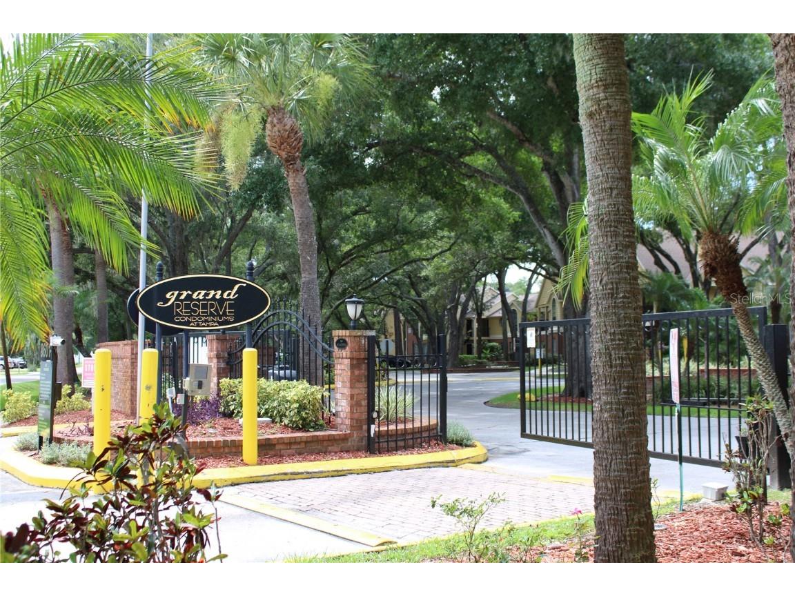 8643 Mallard Reserve Dr #204 Tampa FL 33614 T3542622 image2