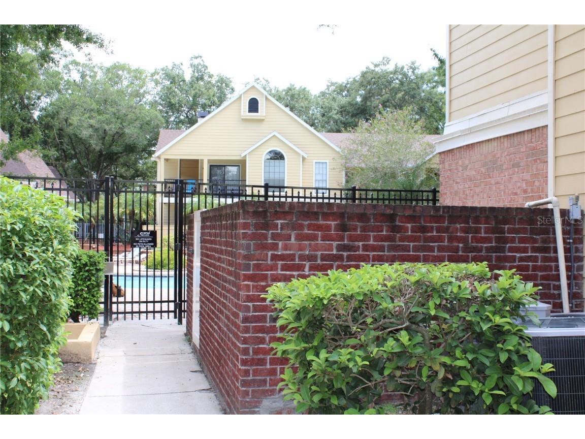 8643 Mallard Reserve Dr #204 Tampa FL 33614 T3542622 image5