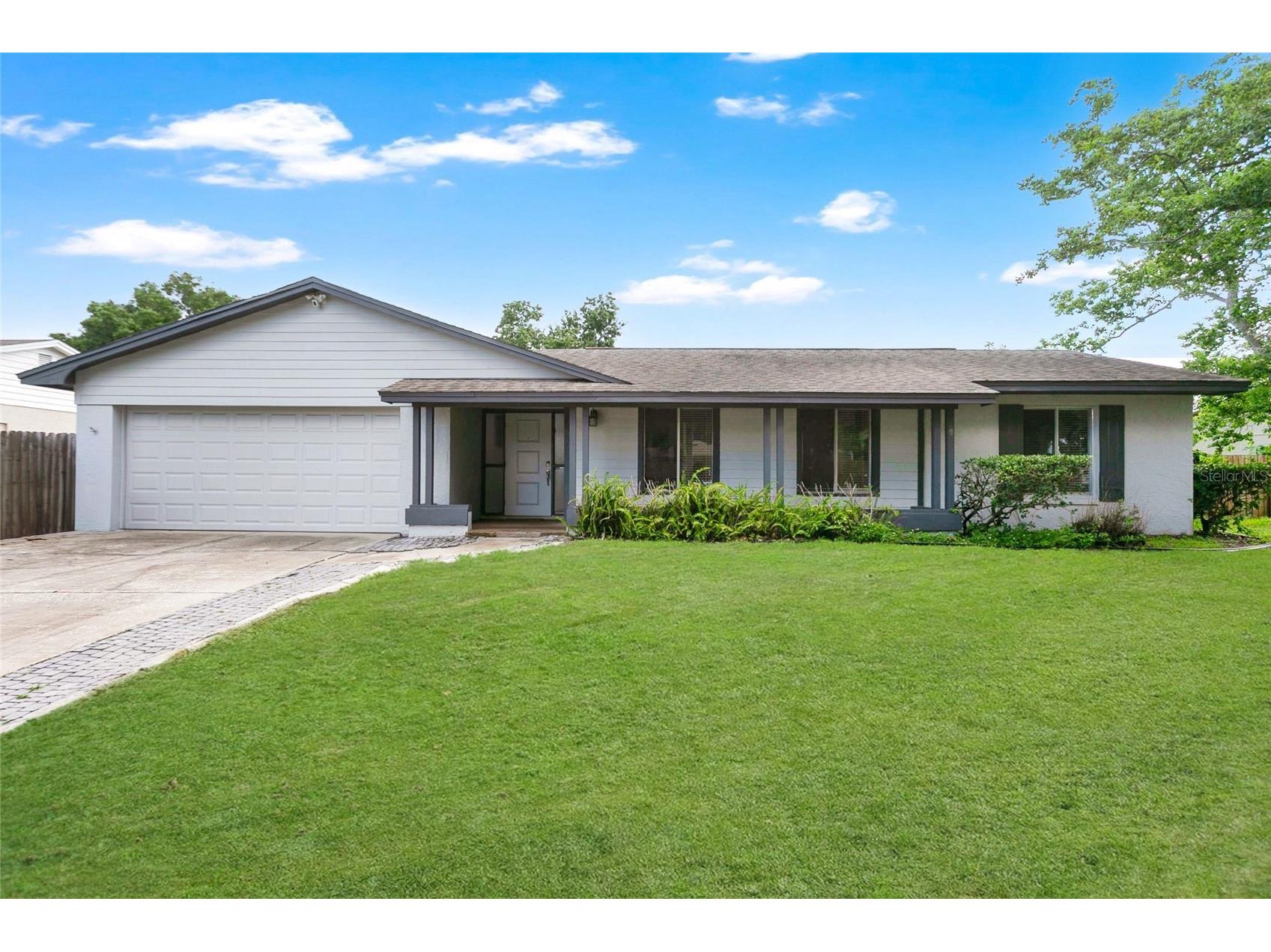 8644 Sandberry Boulevard Orlando FL 32819 O6422202 image1