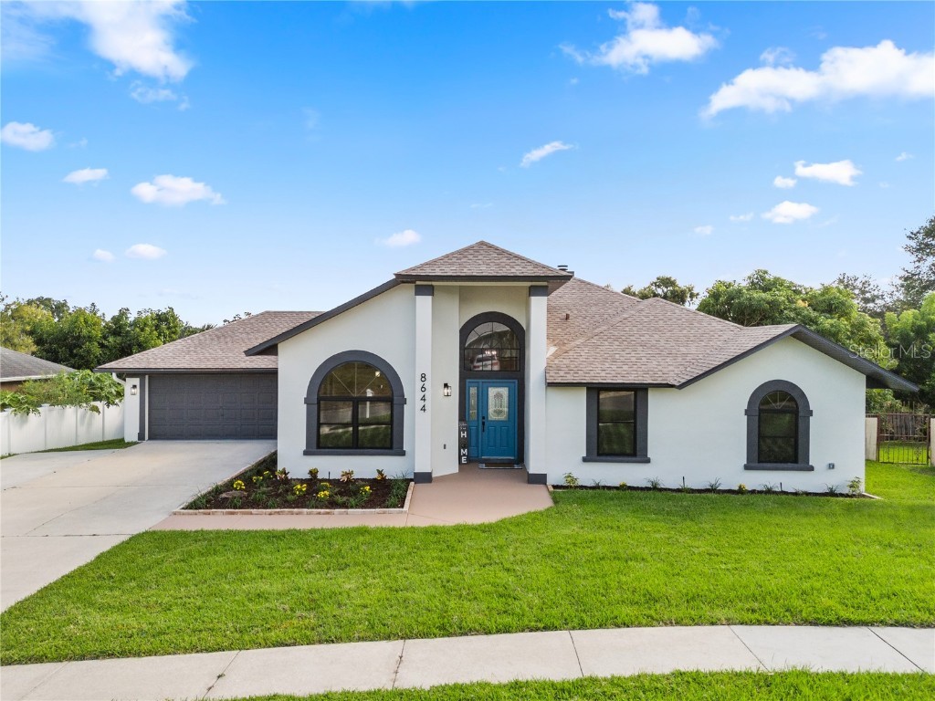 8644 Shenna Court Orlando FL 32818 O6356197 image1