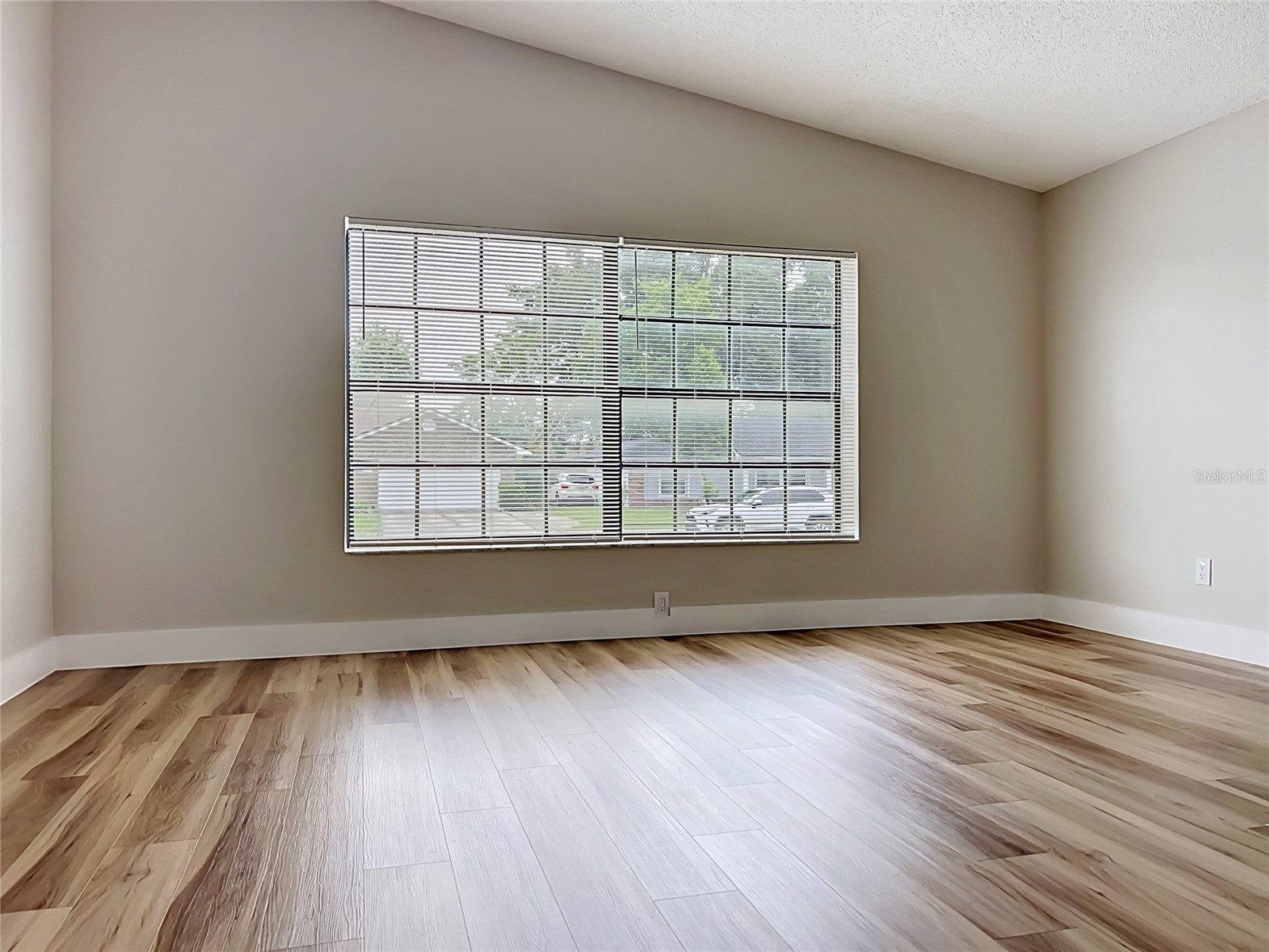 8646 Park Highland Drive Orlando FL 32818 O6414241 image19