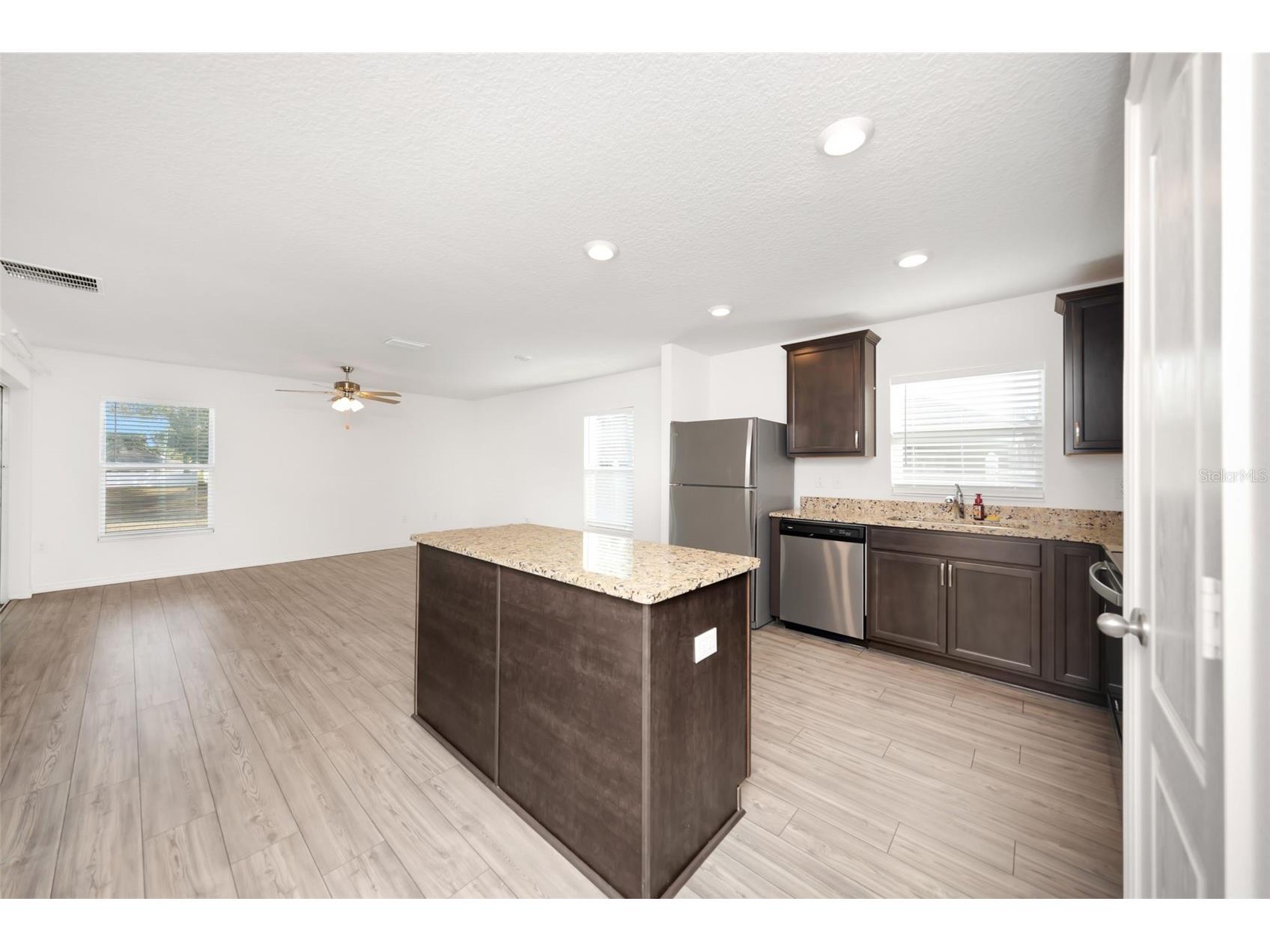 8646 Pinetop Ridge Lane Brooksville FL 34613 TB8464114 image6