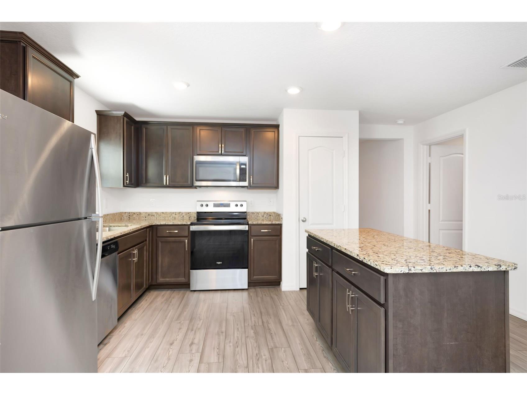 8646 Pinetop Ridge Lane Brooksville FL 34613 TB8464114 image7