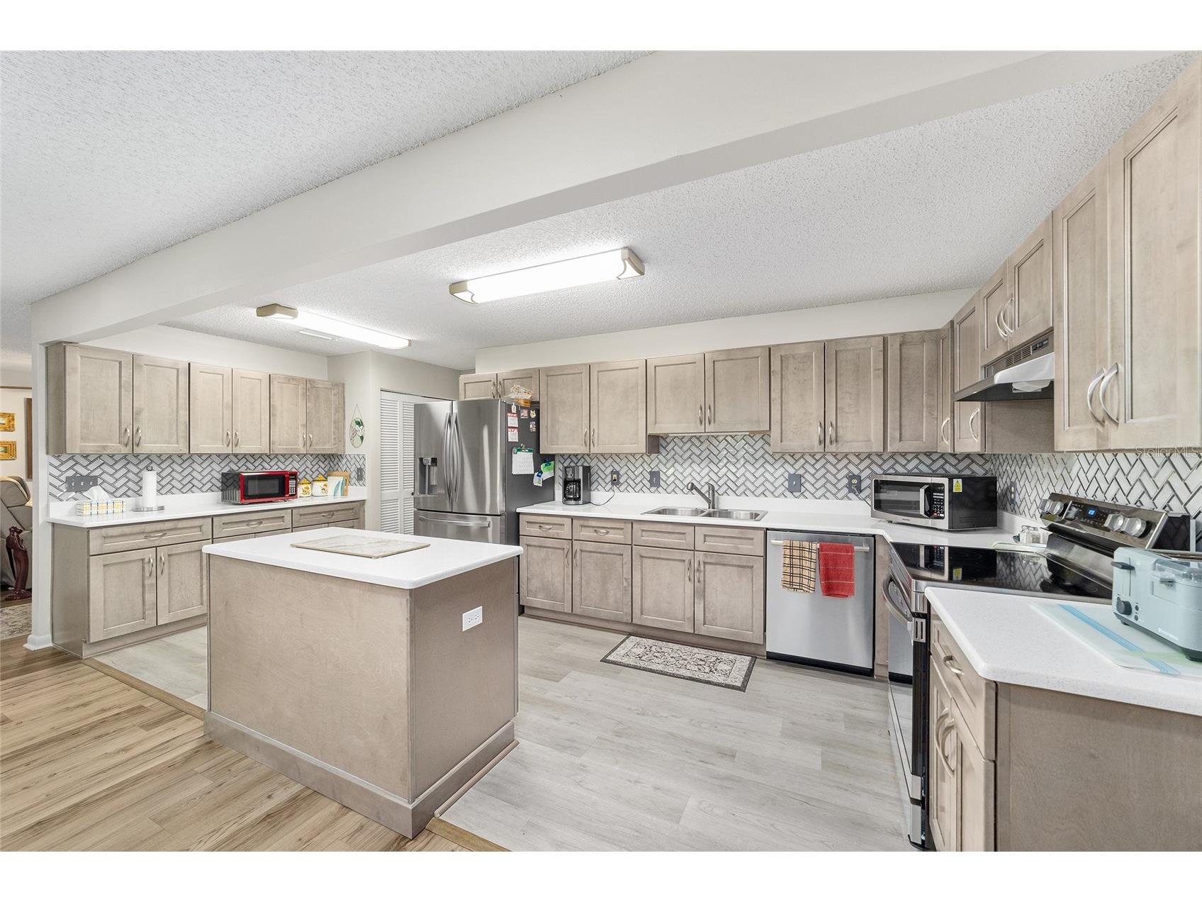 8649 SW 92nd Place #B Ocala FL 34481 OM727987 image21