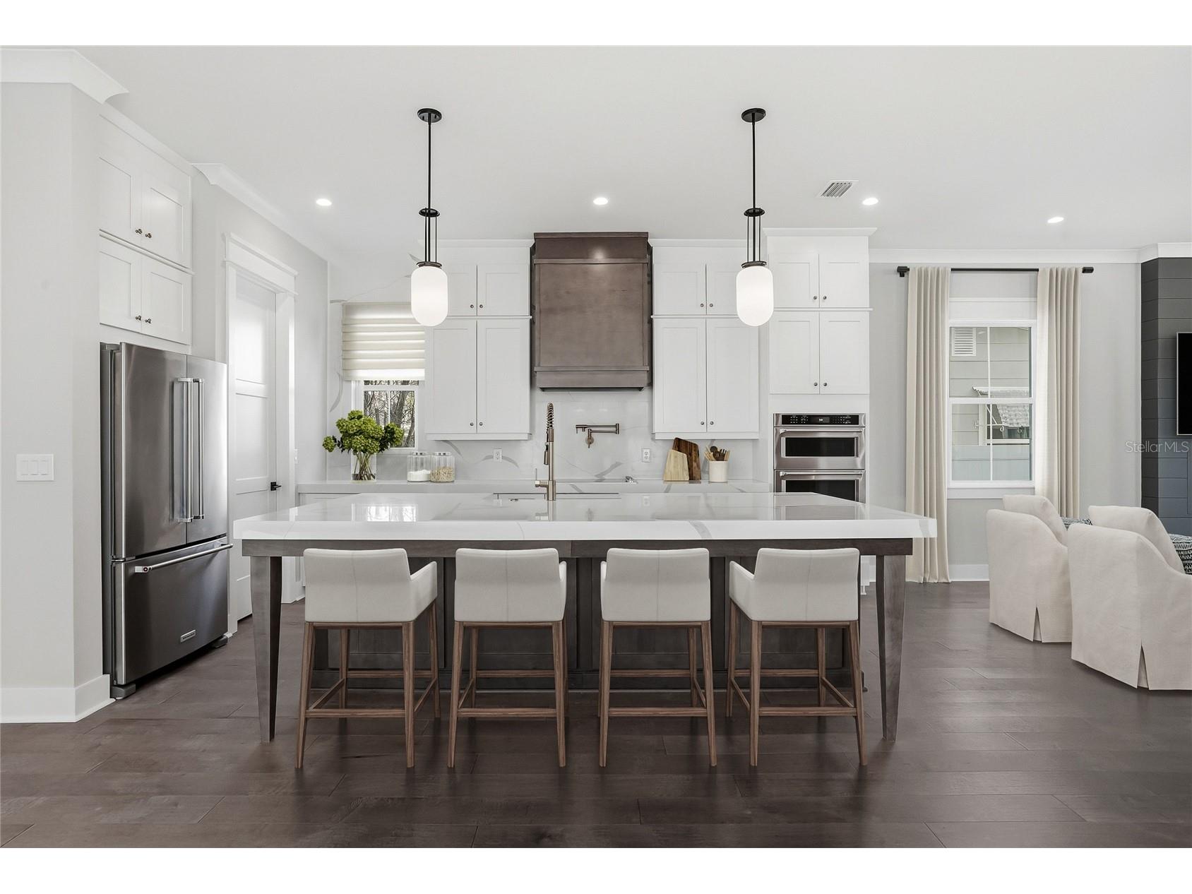 865 53rd Avenue N Saint Petersburg FL 33703 TB8485401 image2
