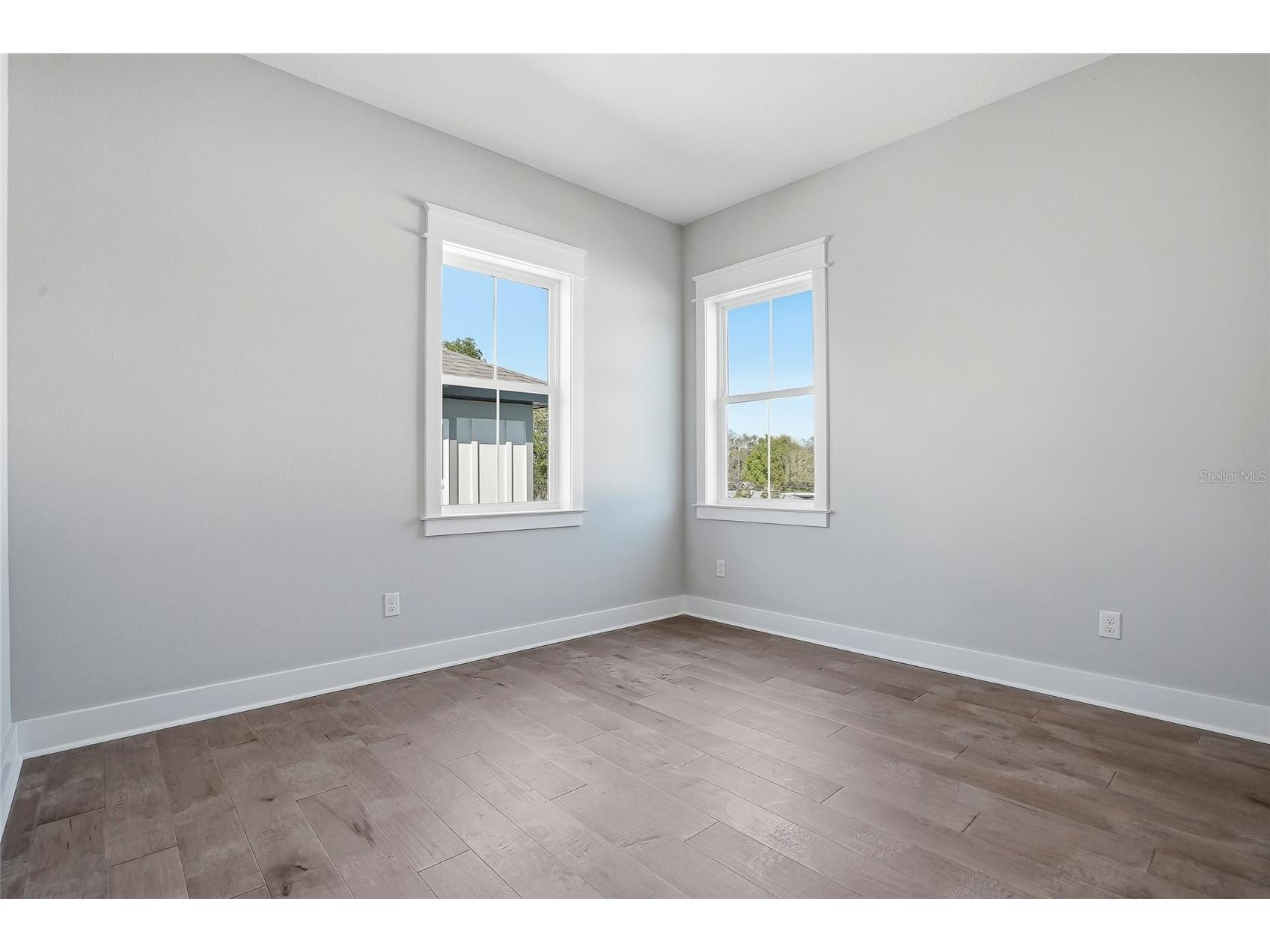865 53rd Avenue N Saint Petersburg FL 33703 TB8485401 image38