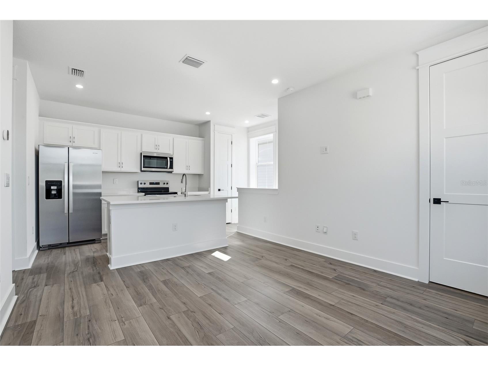 865 53rd Avenue N Saint Petersburg FL 33703 TB8485401 image59
