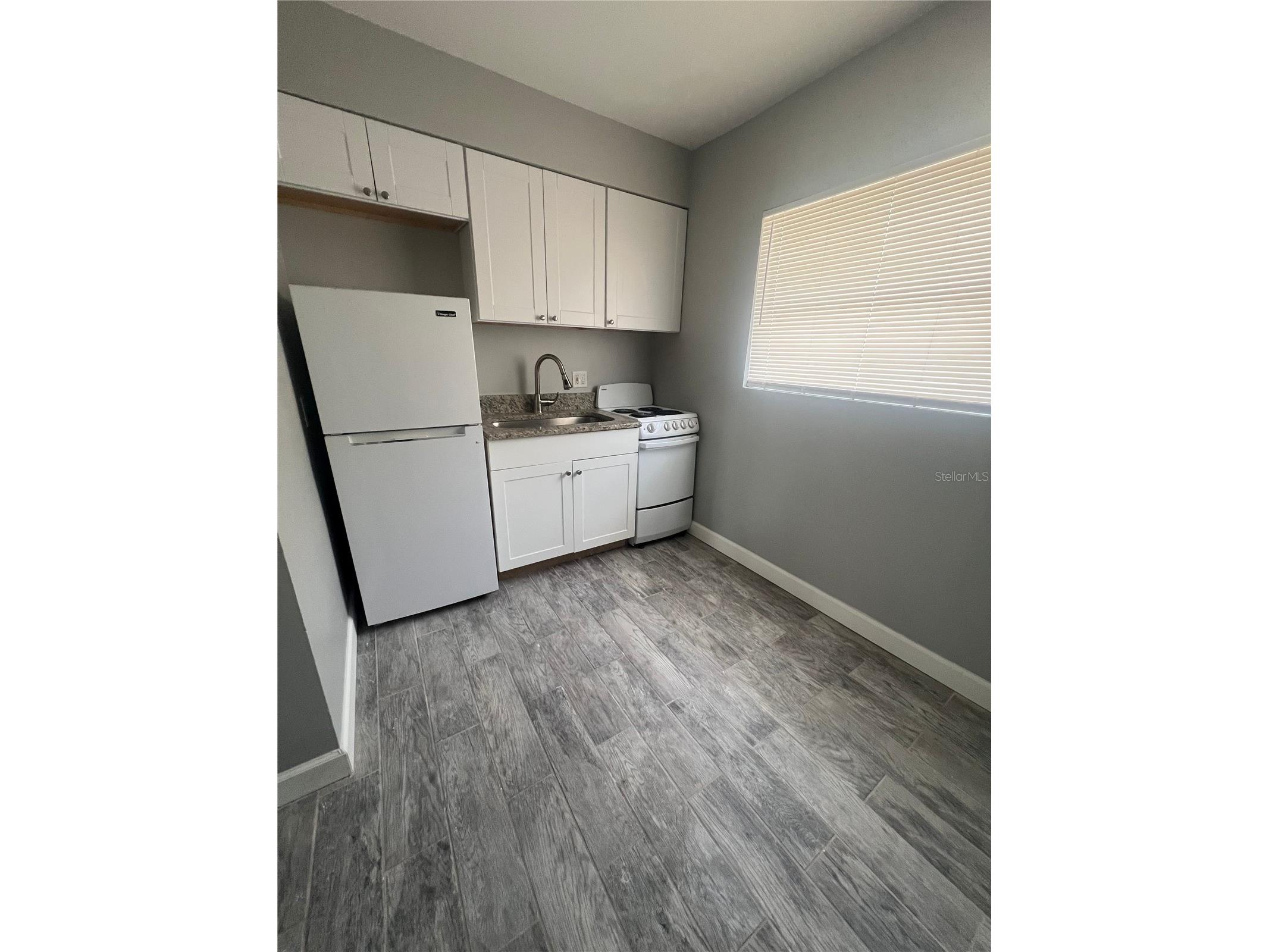 865 5th Avenue N #17 Saint Petersburg FL 33701 TB8494454 image3