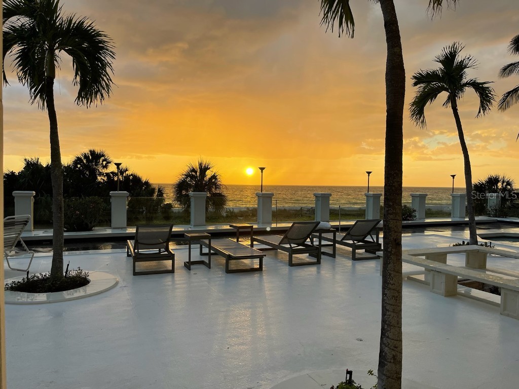 865 Longboat Club Road Longboat Key FL 34228 - GULF OF MEXICO A4665431 image60