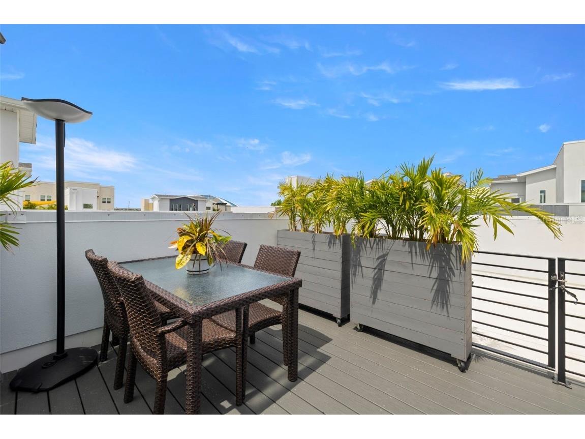 865 S 6 Avenue S #17 Saint Petersburg FL 33701 O6347517 image37