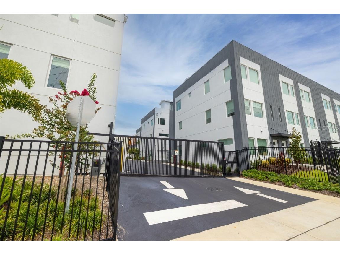 865 S 6 Avenue S #17 Saint Petersburg FL 33701 O6347517 image39