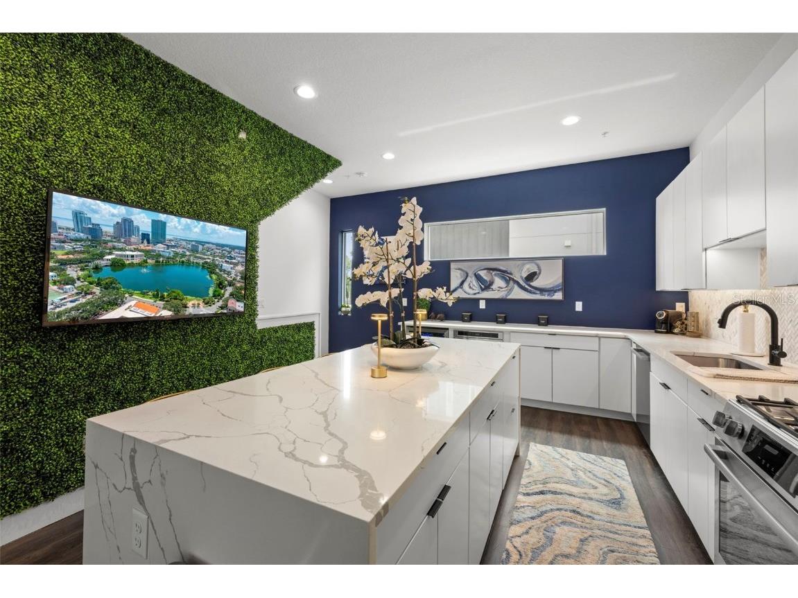 865 S 6 Avenue S #17 Saint Petersburg FL 33701 O6347517 image7