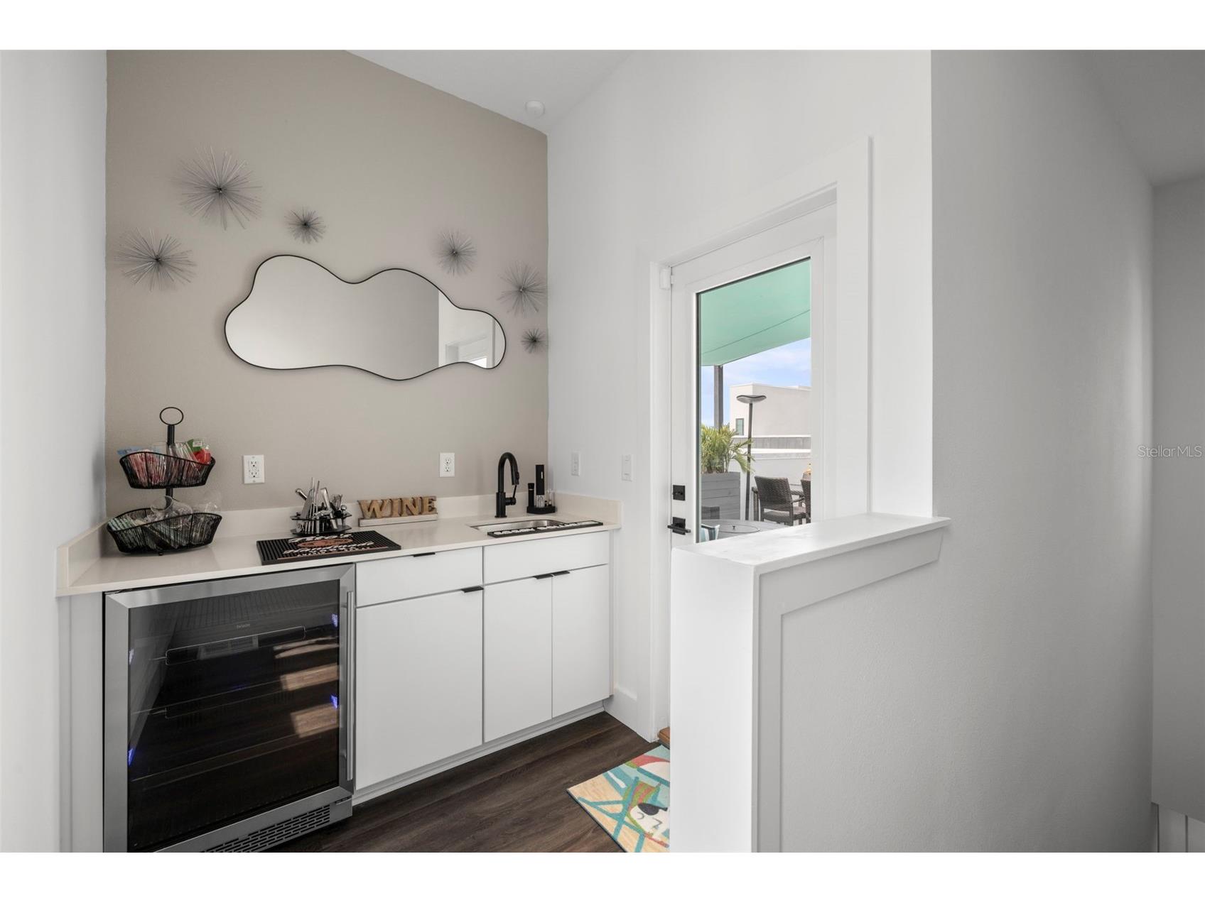 865 S 6 Avenue S #17 Saint Petersburg FL 33701 TB8472070 image37