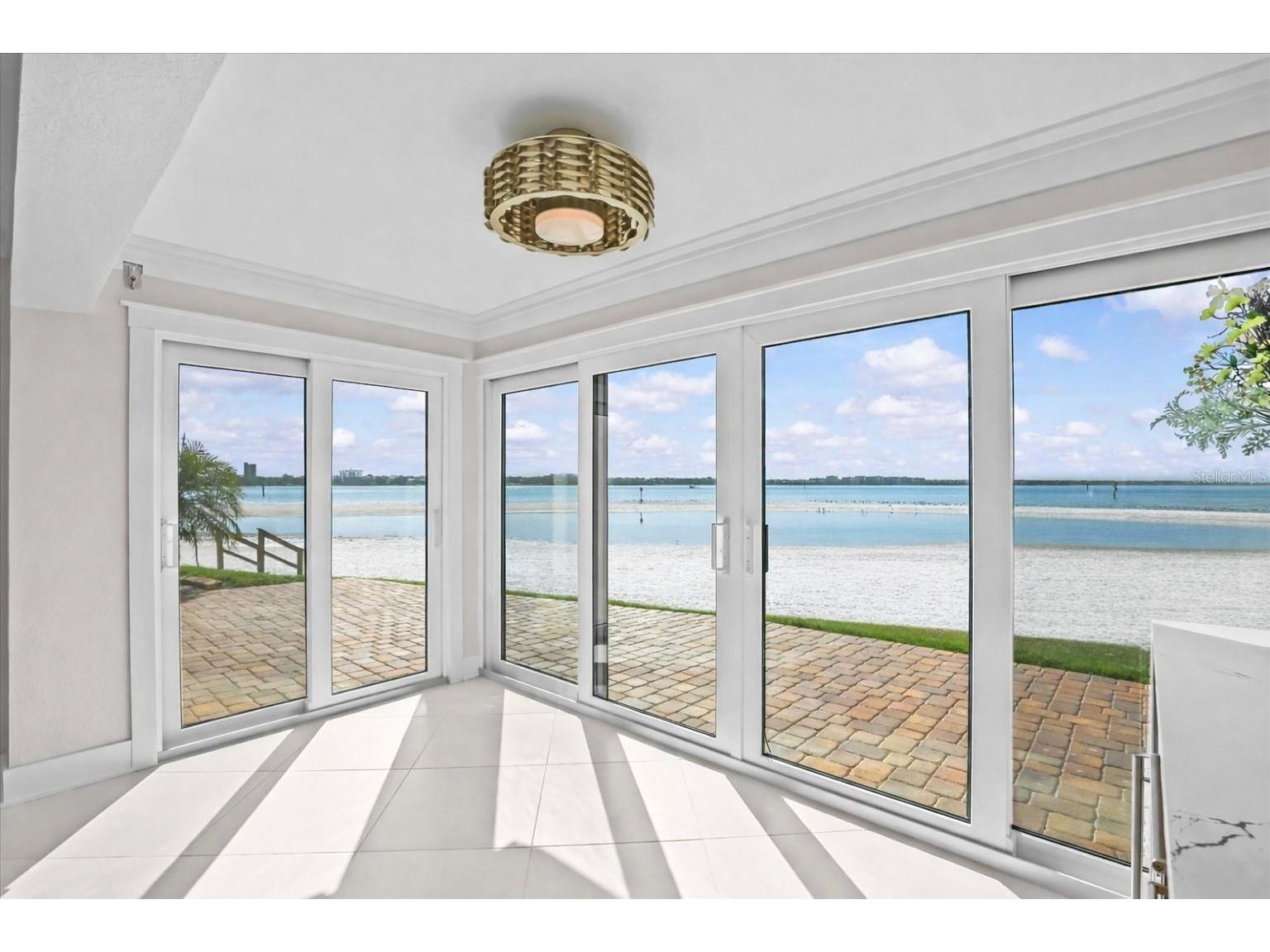 865 S Gulfview Boulevard #106 Clearwater Beach FL 33767 - INTRACOASTAL WATERWAY TB8485055 image1