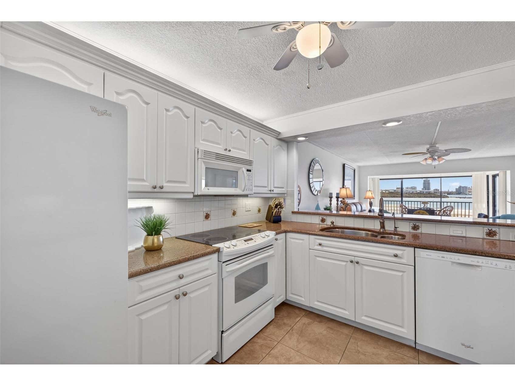 865 S Gulfview Boulevard #207 Clearwater Beach FL 33767 TB8485301 image16