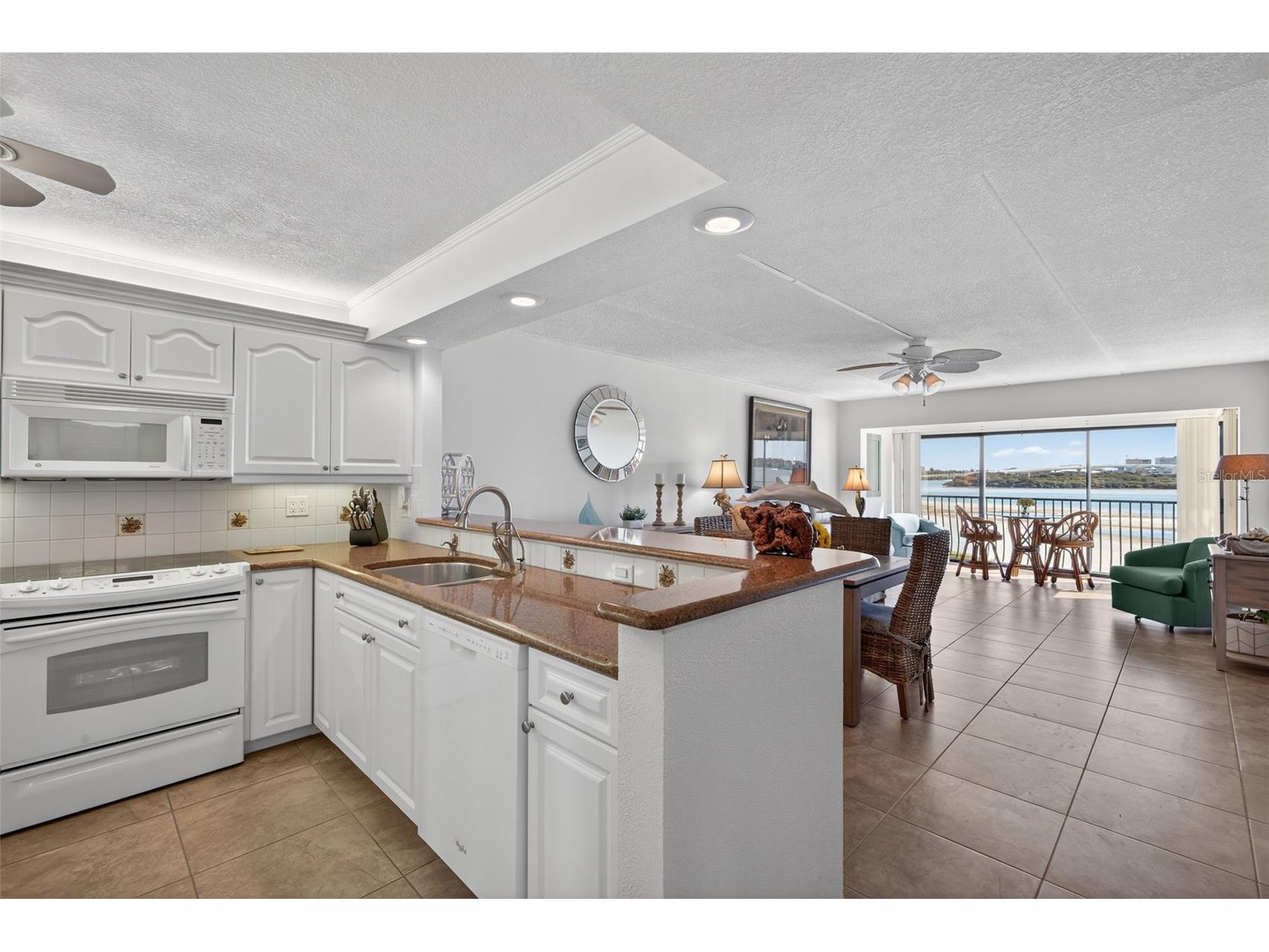 865 S Gulfview Boulevard #207 Clearwater Beach FL 33767 TB8485301 image17