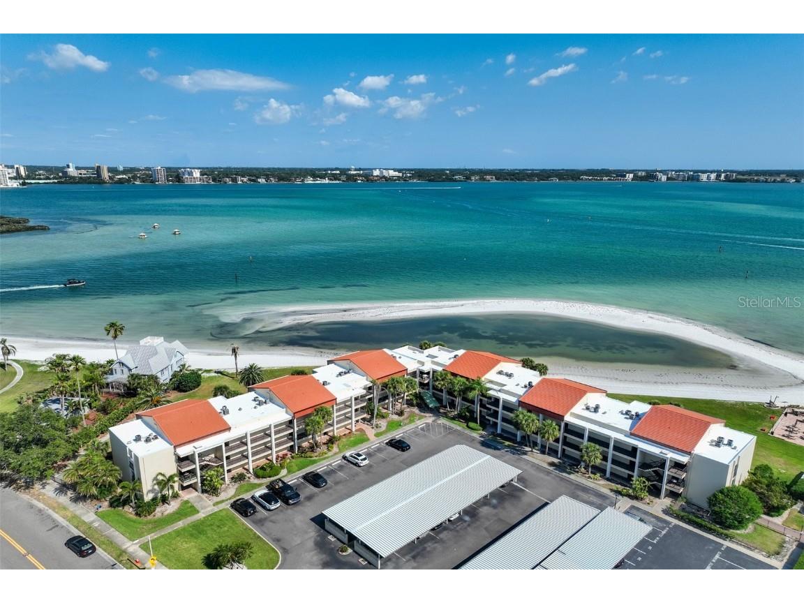 865 S Gulfview Boulevard #308 Clearwater FL 33767 TB8382414 image1