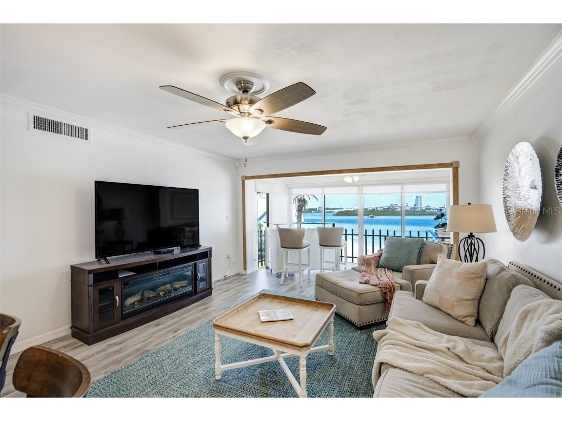 865 S Gulfview Boulevard #308 Clearwater FL 33767 TB8382414 image3