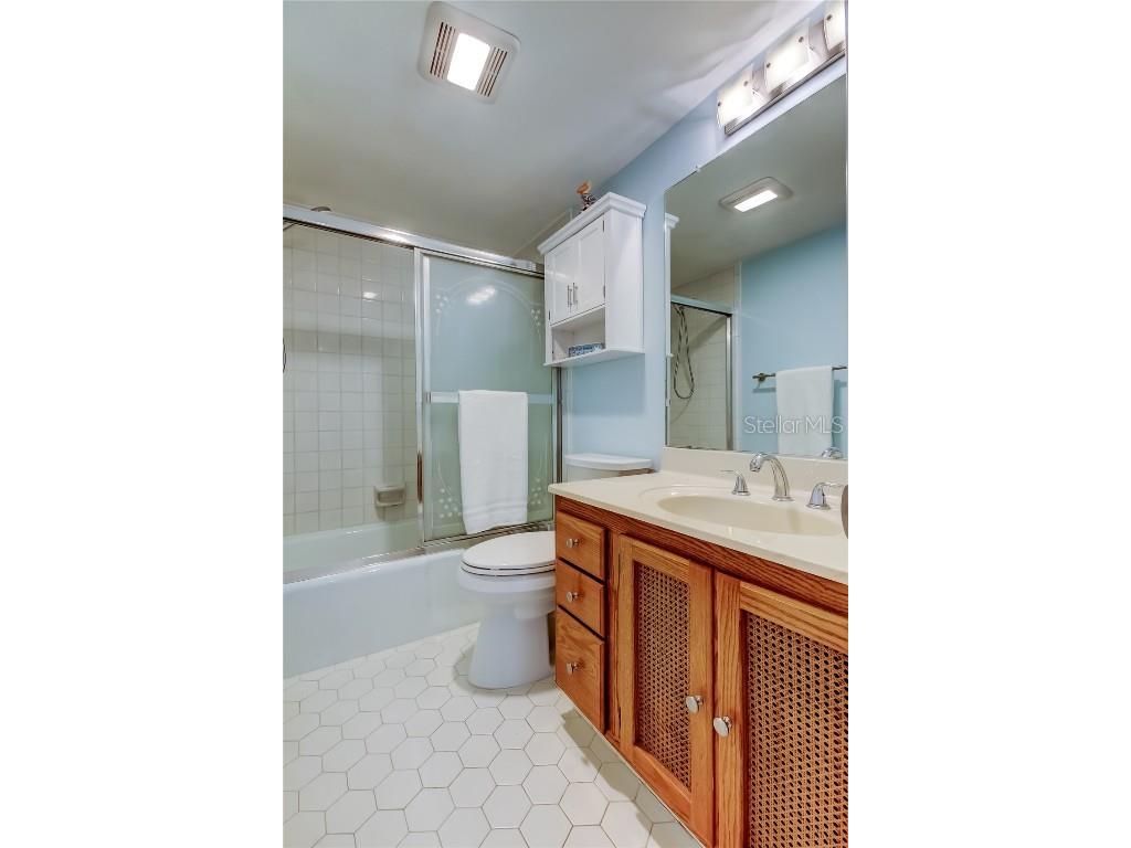 865 S Gulfview Boulevard #312 Clearwater Beach FL 33767 TB8435771 image33