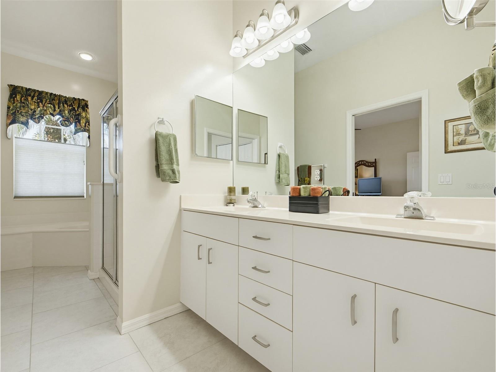865 Tartan Drive #2 Venice FL 34293 N6143778 image14