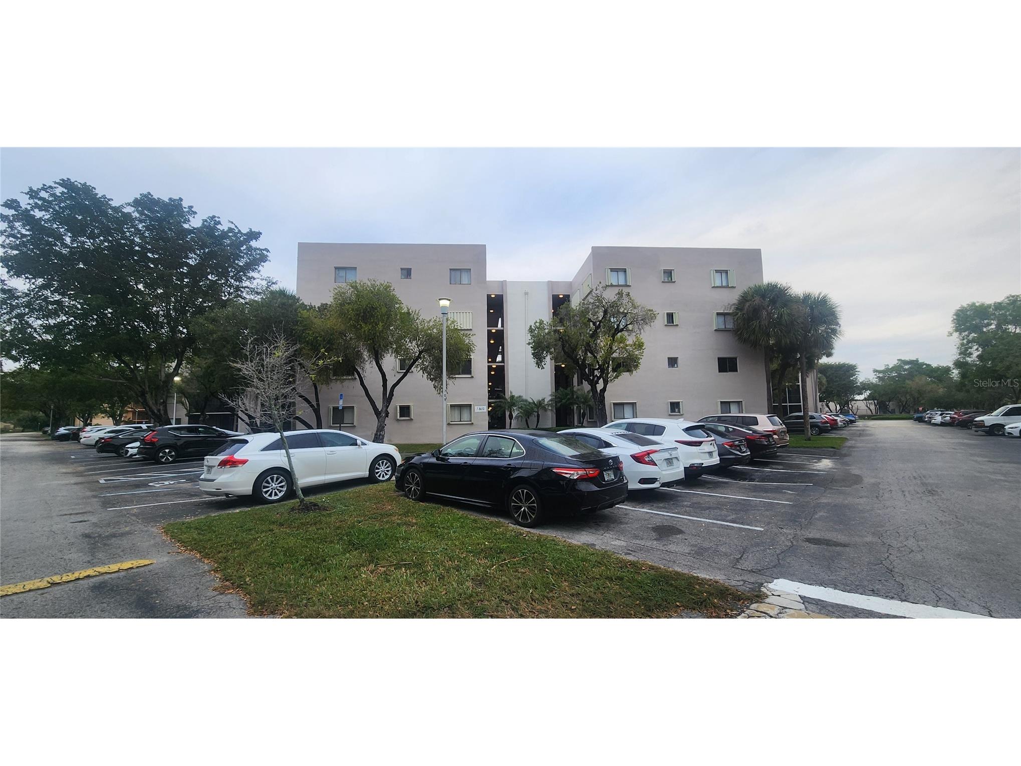 8650 Sw 133rd Avenue #214 Miami FL 33183 O6370261 image1
