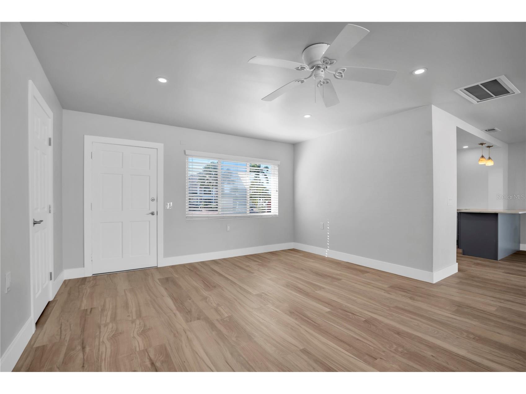 8651 Gulf Boulevard Saint Pete Beach FL 33706 TB8467295 image13