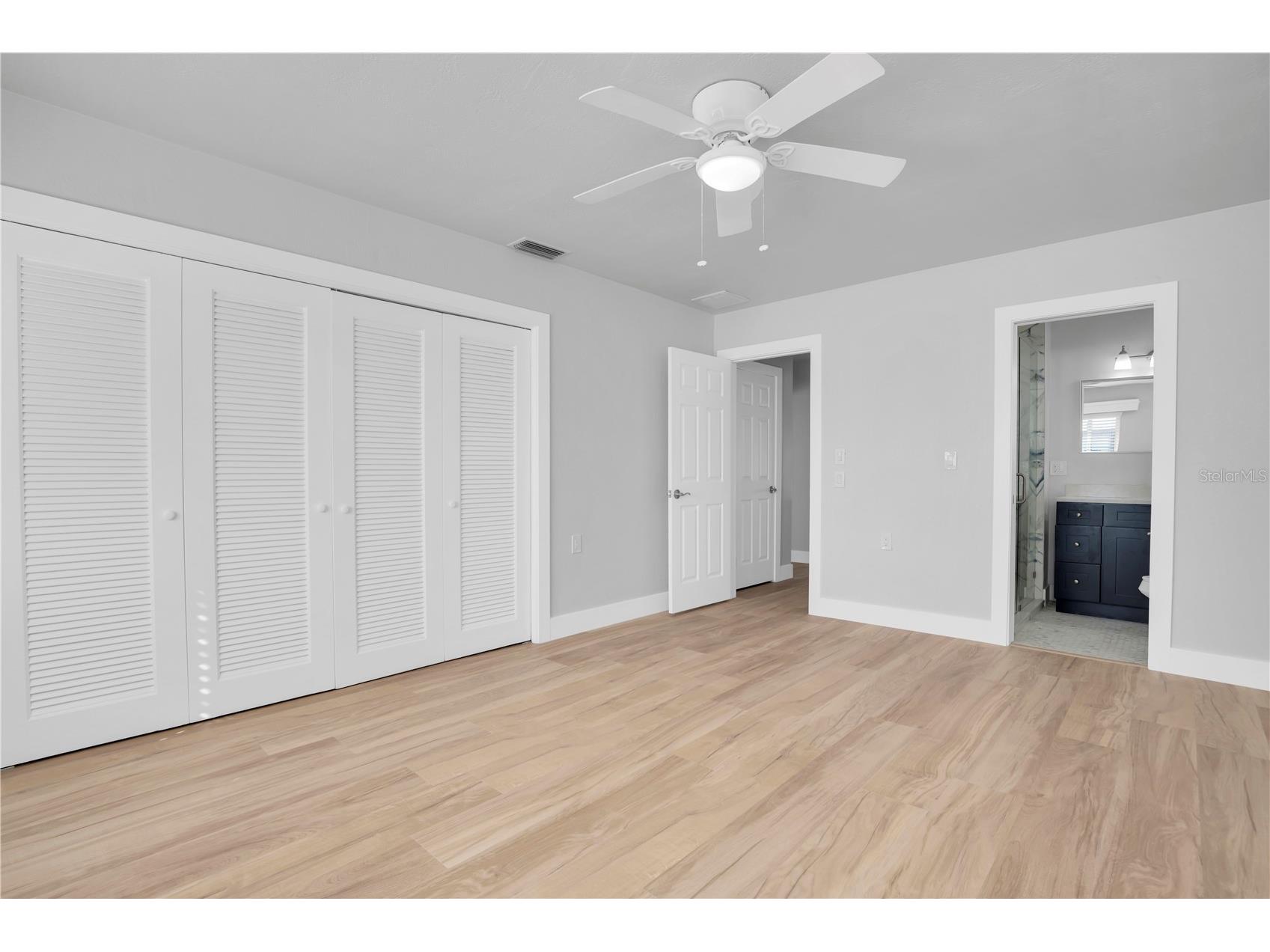 8651 Gulf Boulevard Saint Pete Beach FL 33706 TB8467295 image20