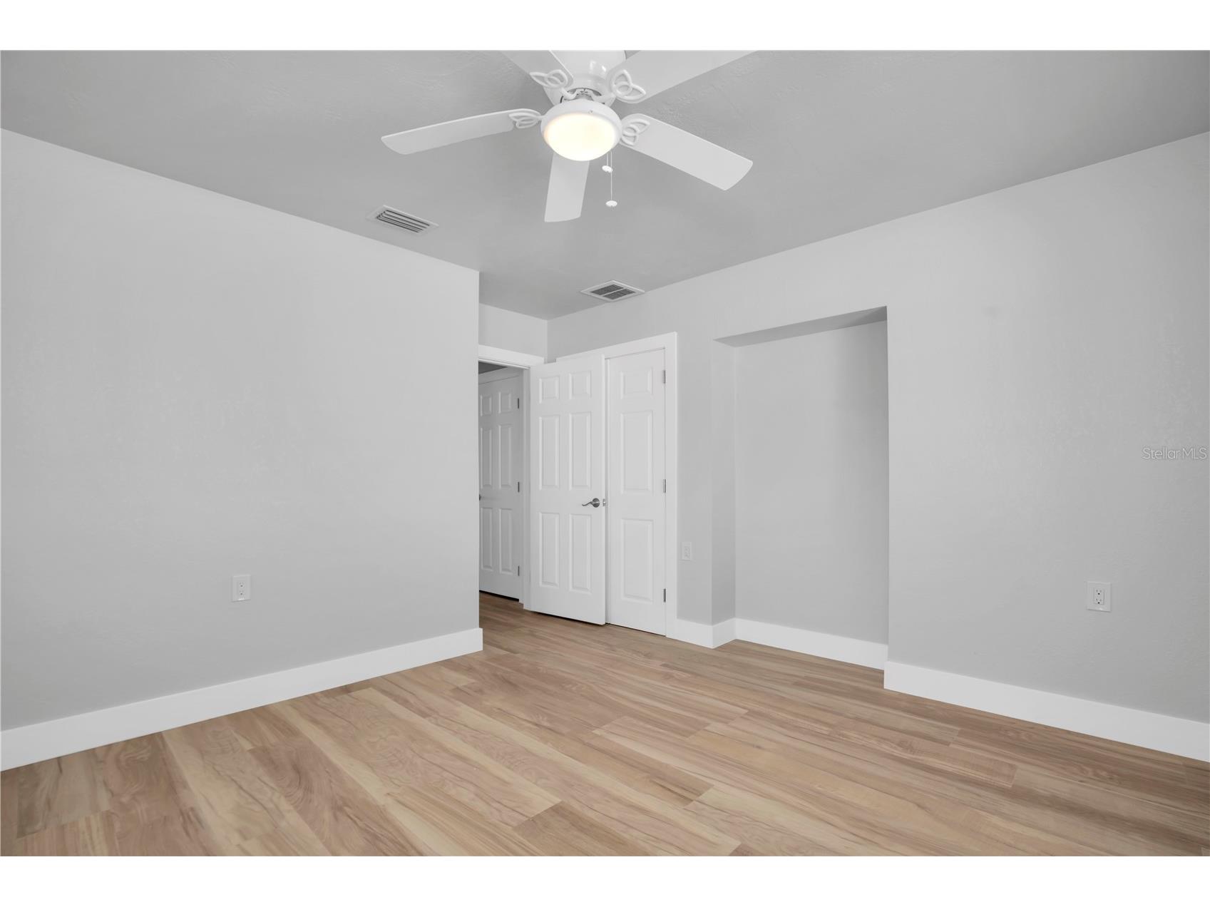 8651 Gulf Boulevard Saint Pete Beach FL 33706 TB8467295 image23