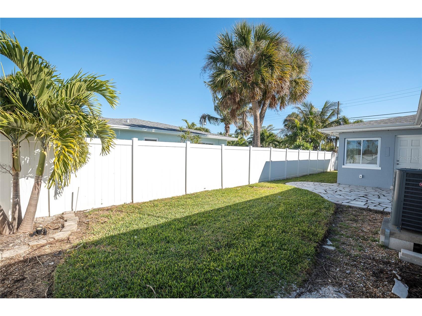 8651 Gulf Boulevard Saint Pete Beach FL 33706 TB8467295 image27