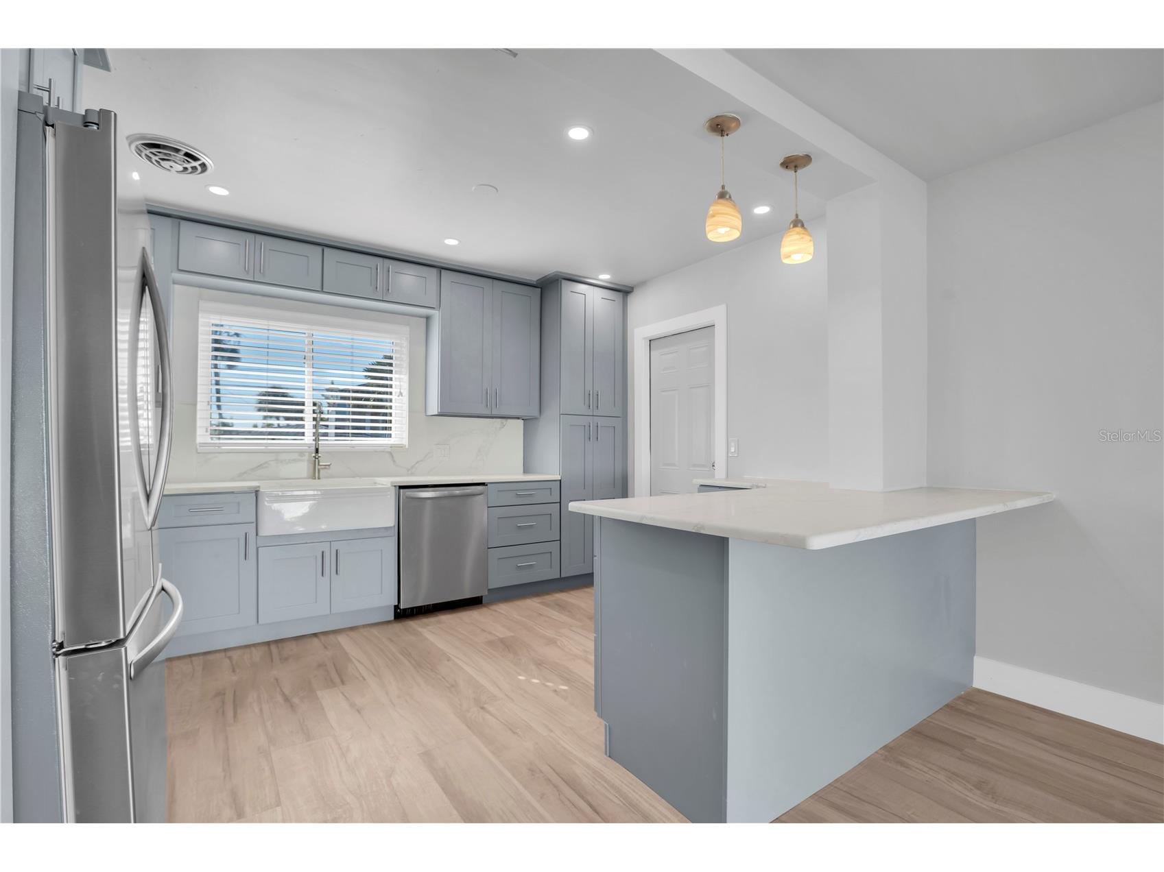 8651 Gulf Boulevard Saint Pete Beach FL 33706 TB8467295 image6
