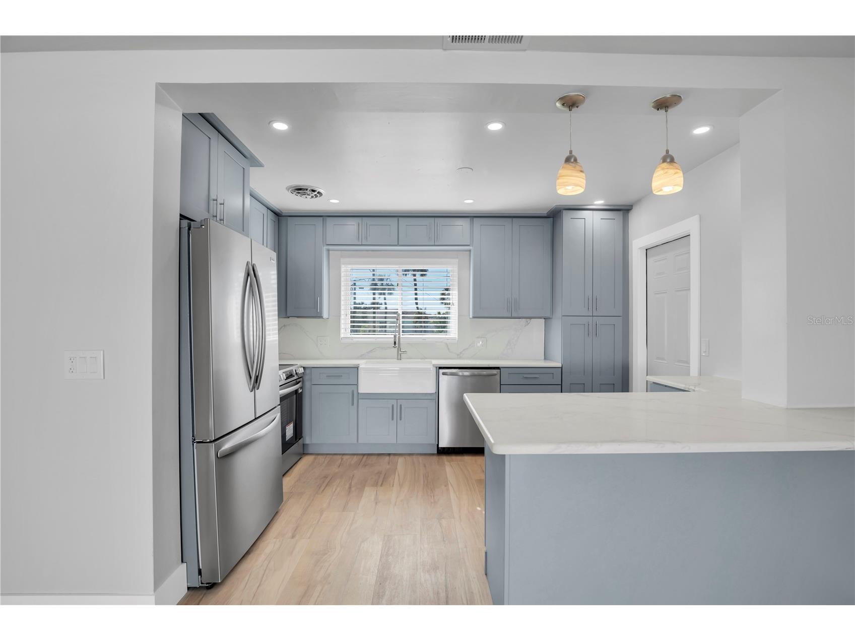 8651 Gulf Boulevard Saint Pete Beach FL 33706 TB8467295 image8