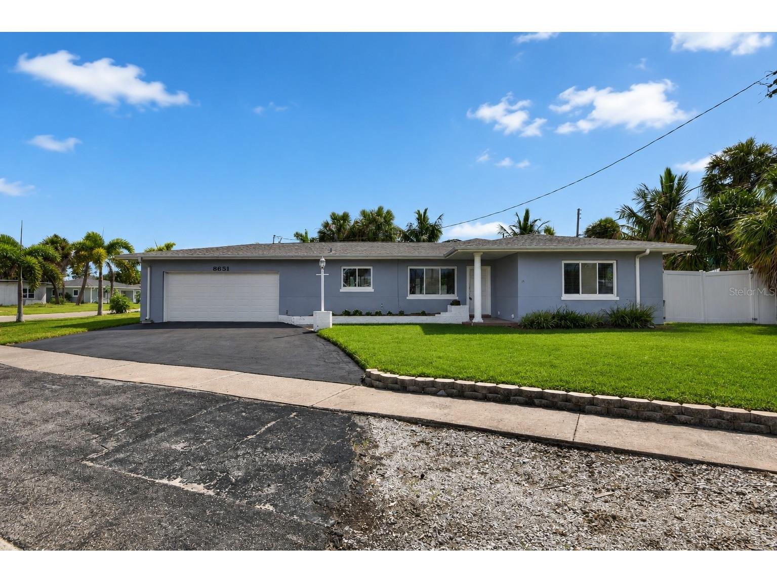 8651 Gulf Boulevard Saint Pete Beach FL 33706 TB8529800 image1