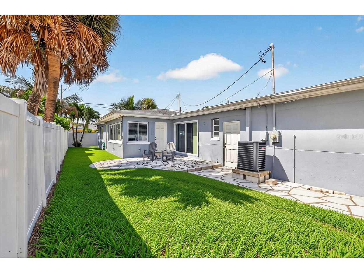 8651 Gulf Boulevard Saint Pete Beach FL 33706 TB8529800 image32
